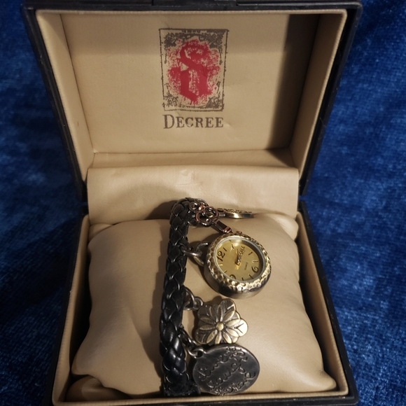 Decree Charm Bracelet Cord Watch - Picture 1 of 4
